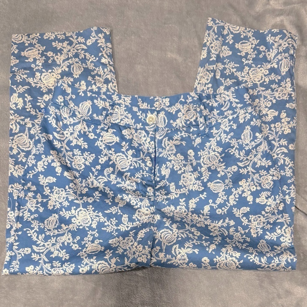 ~Lauren Ralph Lauren Cropped Pants - Picture 2 of 10